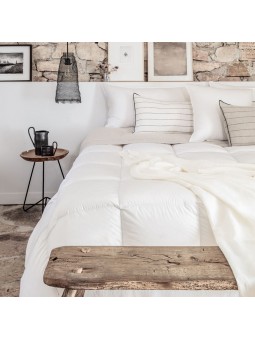 Couette Colombie 220 gr/m2 par Pyrenex