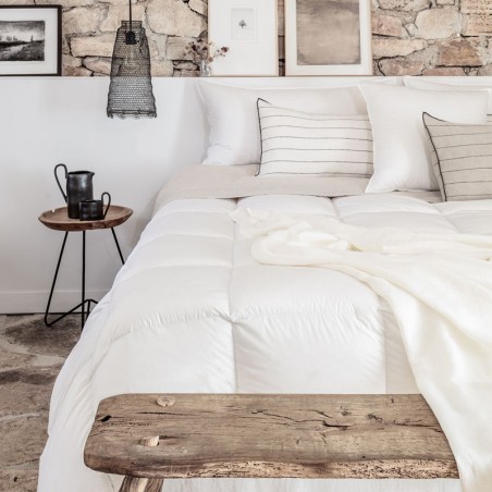 Couette Colombie 220 gr/m2 par Pyrenex