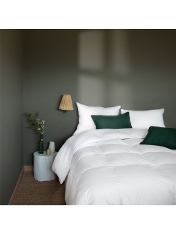 Couette Papeete tempérée 180 gr/m2 par Pyrenex