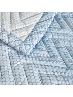 Jeté de lit matelassé...